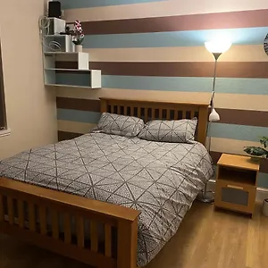Homestay Cosy Homestay, Hanwell