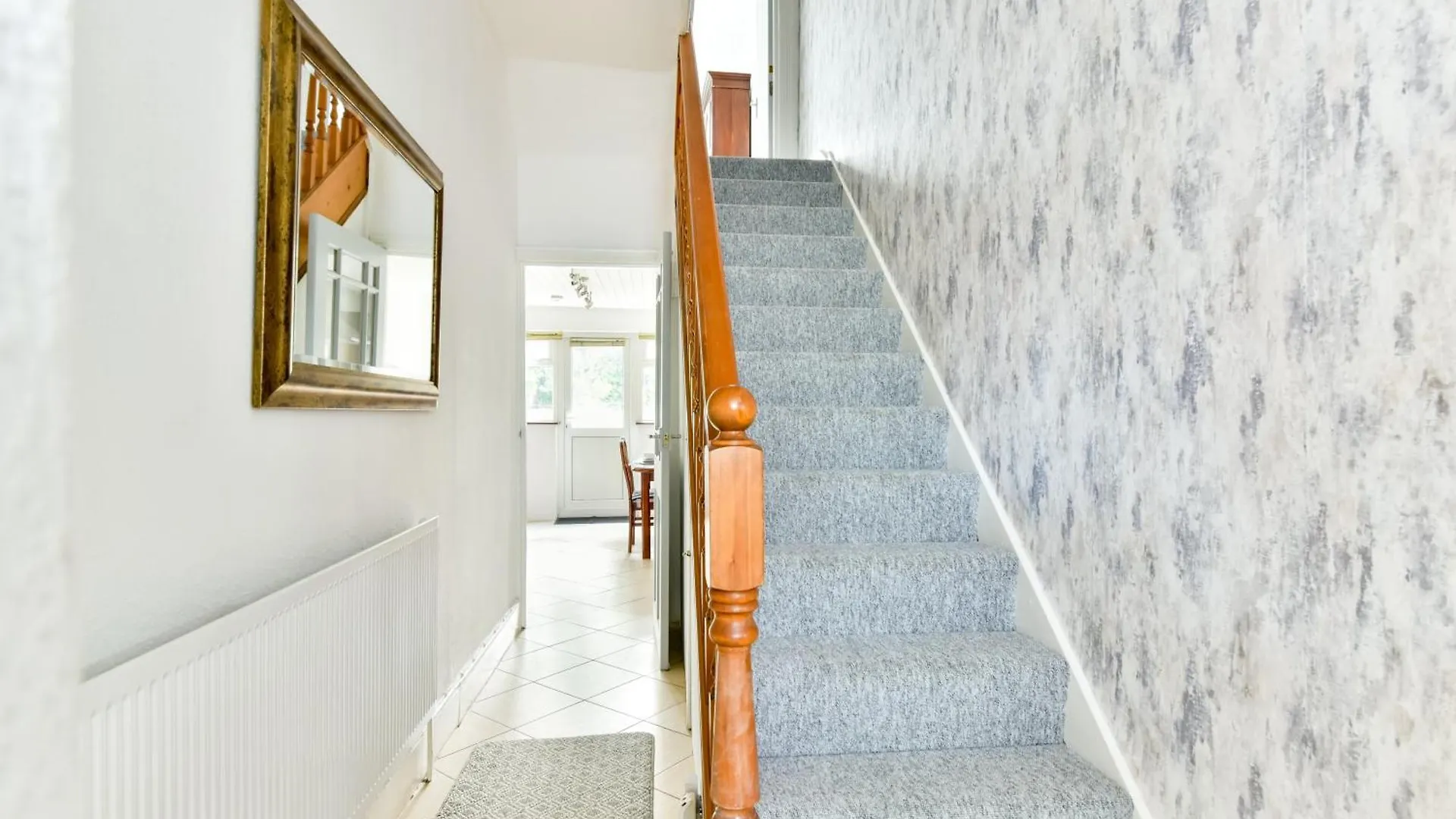 Single Room With A Shared Kitchen And Bathroom In A 5-Bedroom House At Hanwell United Kingdom