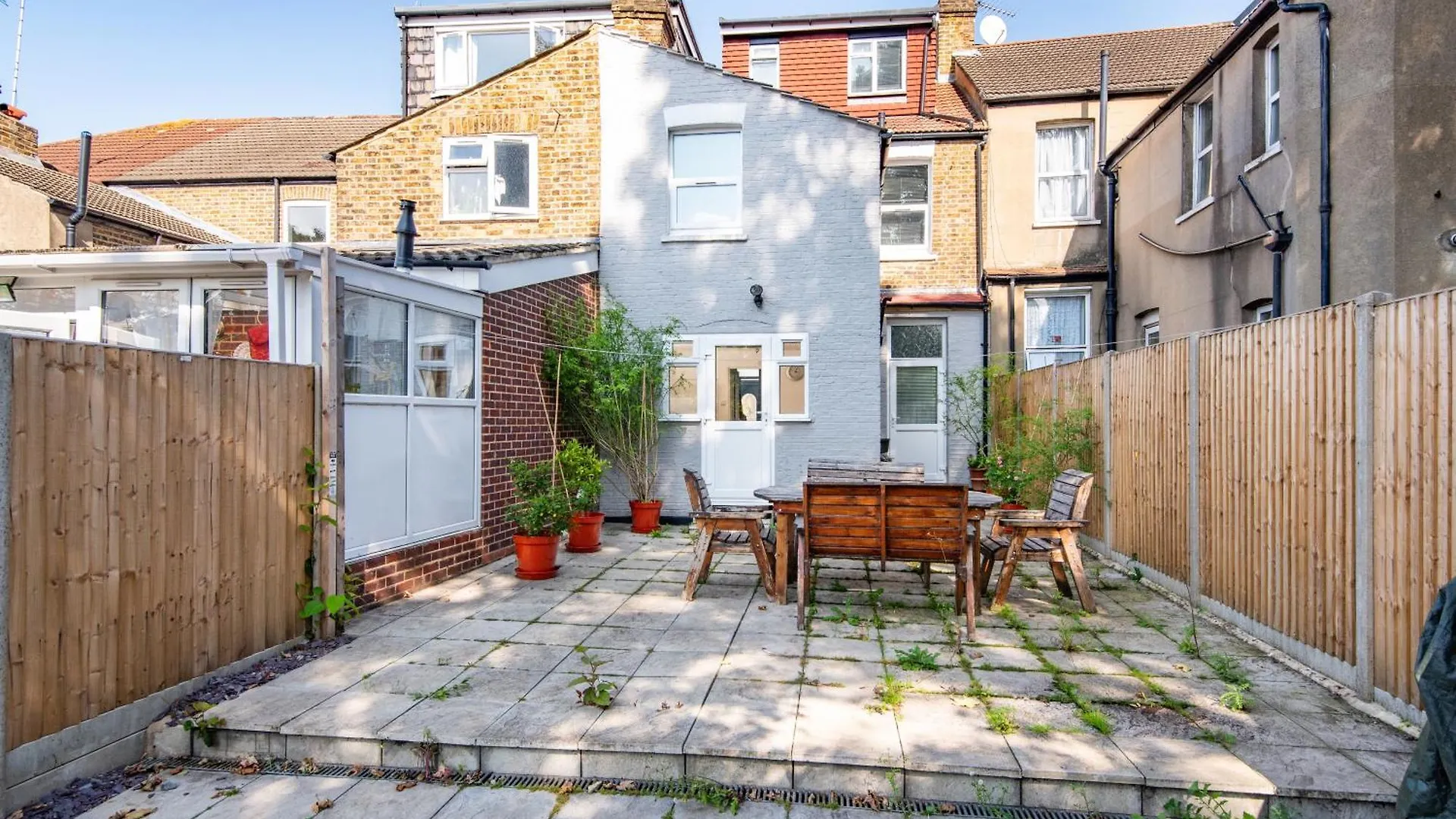 Single Room With A Shared Kitchen And Bathroom In A 5-Bedroom House At Hanwell
